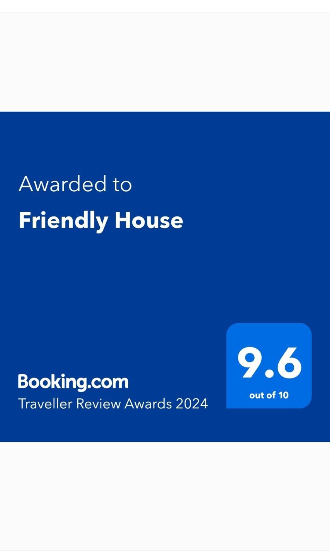 ホテル Friendly House アハルツィヘ エクステリア 写真